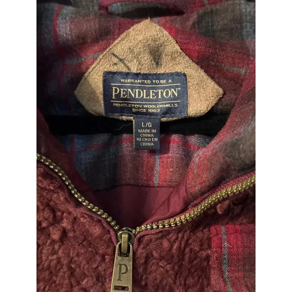 Pendleton Burgandy Sherpa pull over pleaid wool accents L - Picture 4 of 10